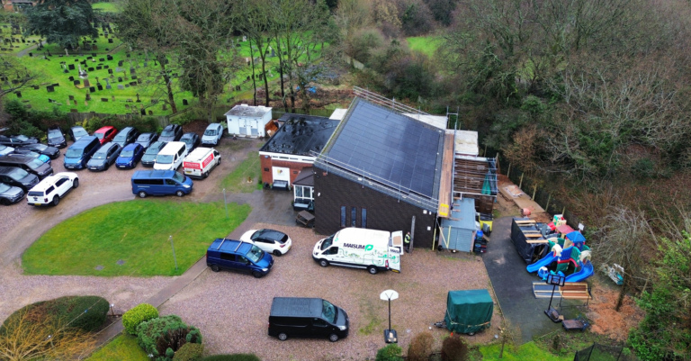 Harnessing Renewable Energy to Overcome the UK’s Energy Crisis